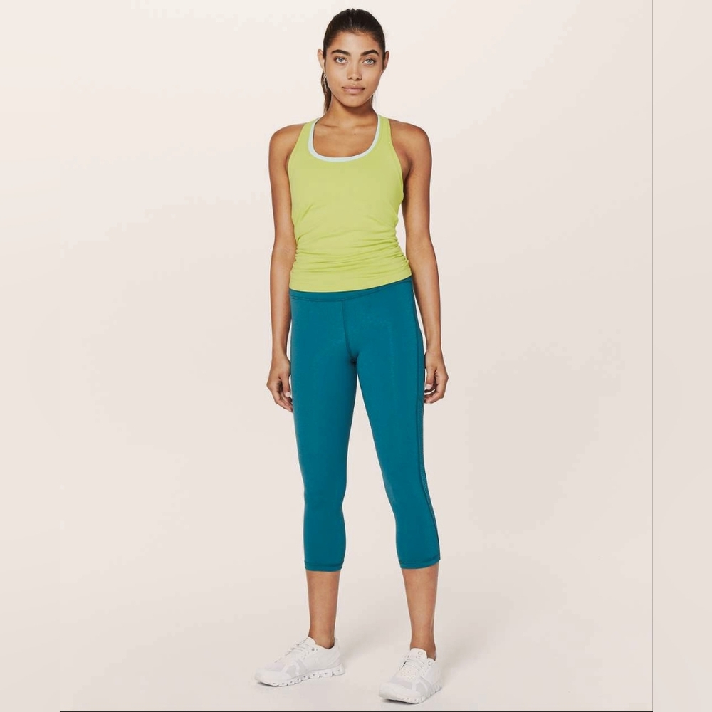EUC- Lululemon Ready To Race Crop Legging in Deep Cove Women's Size 6